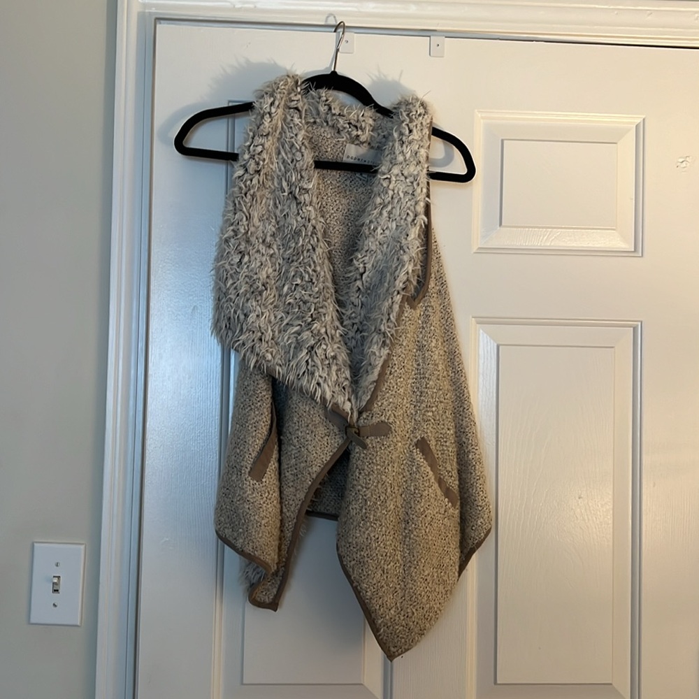 Fur lined, sweater vest